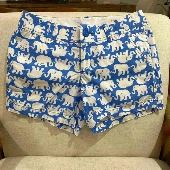 Lilly Pulitzer Callahan Elephant Shorts Sz 2 - Picture 2 of 8
